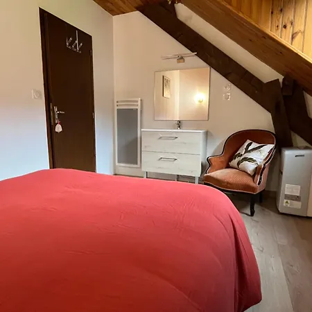Affittacamere Ch4 Lit 140 Lavabo Individuel, 2 Sdb, 3 Wc, Cuisine, Partagés Castillon-de-Larboust